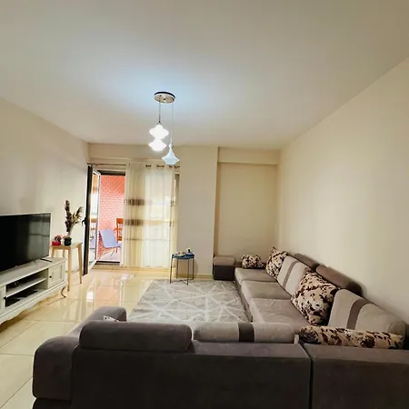 Kristo Apartment *
